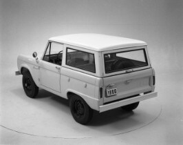 1966 Ford Bronco in Studio